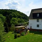 Pfeil شقة Nieder-Werbe