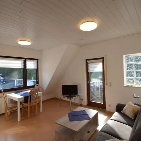 Apartment Pfeil Nieder-Werbe