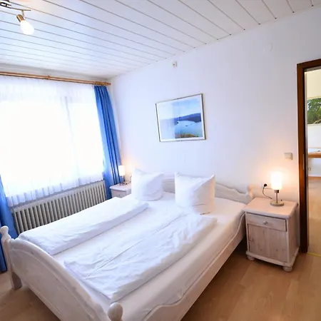 Apartment Pfeil Nieder-Werbe