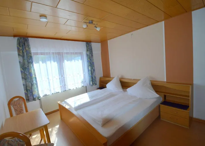 Pfeil Apartamento Nieder-Werbe